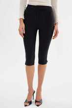 LAMAQRUE CELINE STRETCH TWILL CAPRI