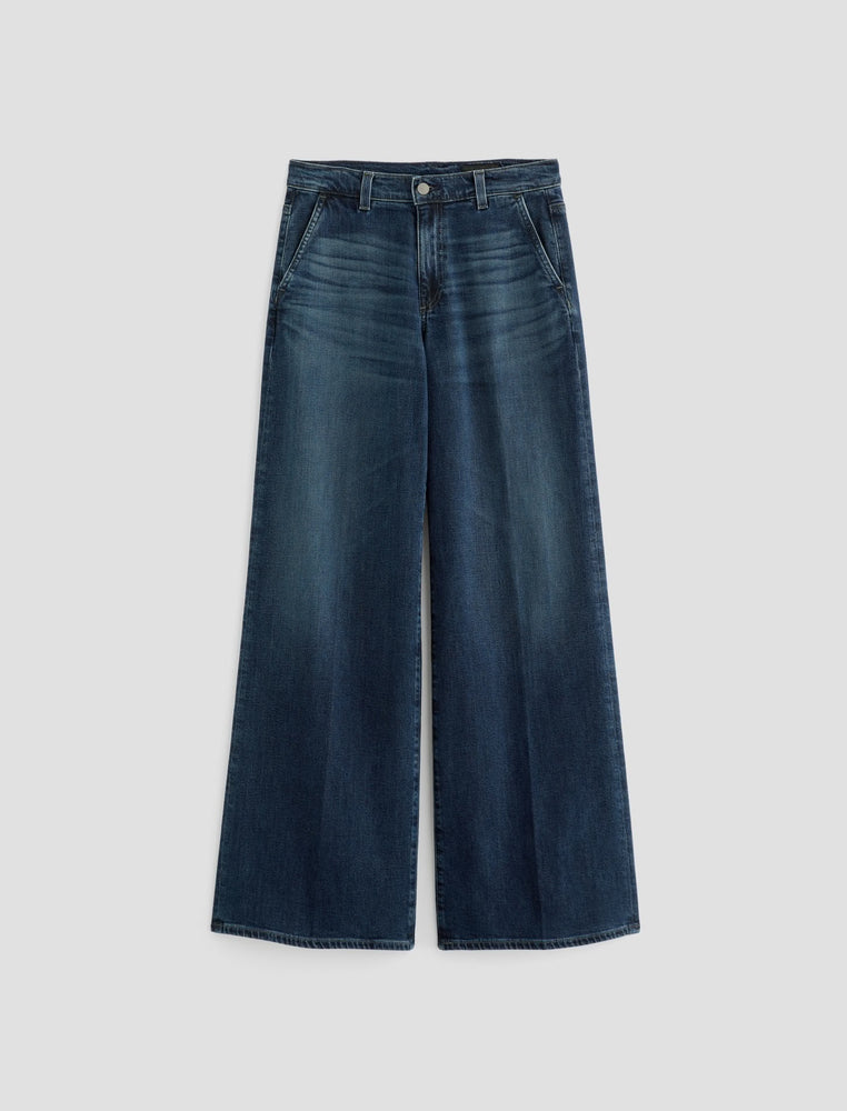 STELLA IN POISE BY AG JEANS FALL 25