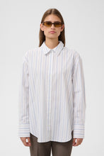 SOAKED IN LUXURY NOELLE SHIRT