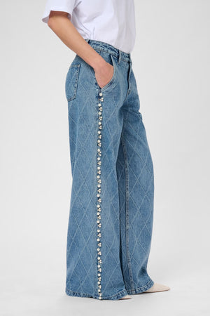 CUALYS JEANS WITH PEARLS FALL 25