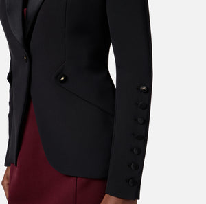 BLAZER IN LIGHTWEIGHT CRÊPE BY ELISABETTA FRANCHI FALL 25