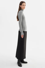 LA MARQUE SADIE TURTLENECK