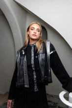 ALQUEMA FOIL PLISSE JACKET