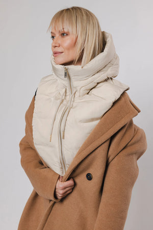 TABITA HOOD COLLAR BY RINO E PELLE FALL 24 HOLIDAY