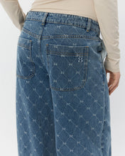 SOFIE SCHNOOR AZZISW LOW WIDE LEG JEANS