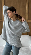 CHARLI CLEO SWEATER