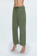 PISTOLA SABRINA CURVED UTILITY MEADOW PANTS