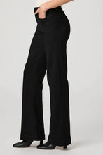 PAIGE JEANS LEENAH 32” WIDE LEG JEAN