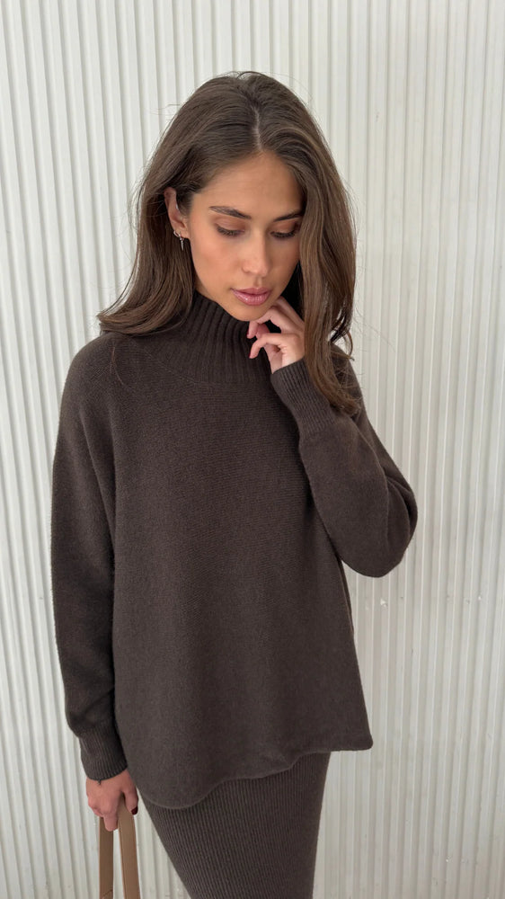 ALMA SWEATER BY CHARLI FALL 25