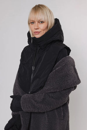 TABITA HOOD COLLAR BY RINO E PELLE FALL 24 HOLIDAY