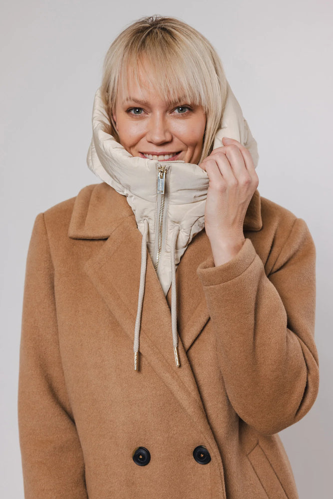 TABITA HOOD COLLAR BY RINO E PELLE FALL 24 HOLIDAY