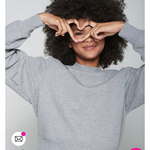 GREY SWEATSHIRT WITH OPEN HEART BY VILAGALLO FALL 25