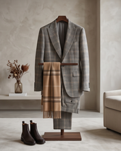 NORMEET PLAID SUIT