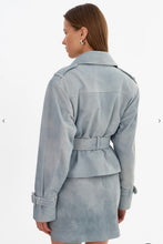 LA MARQUE DHANA | SHORT SUEDE TRENCH COAT