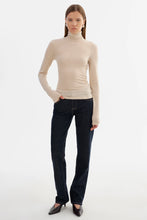 LA MARQUE SADIE TURTLENECK