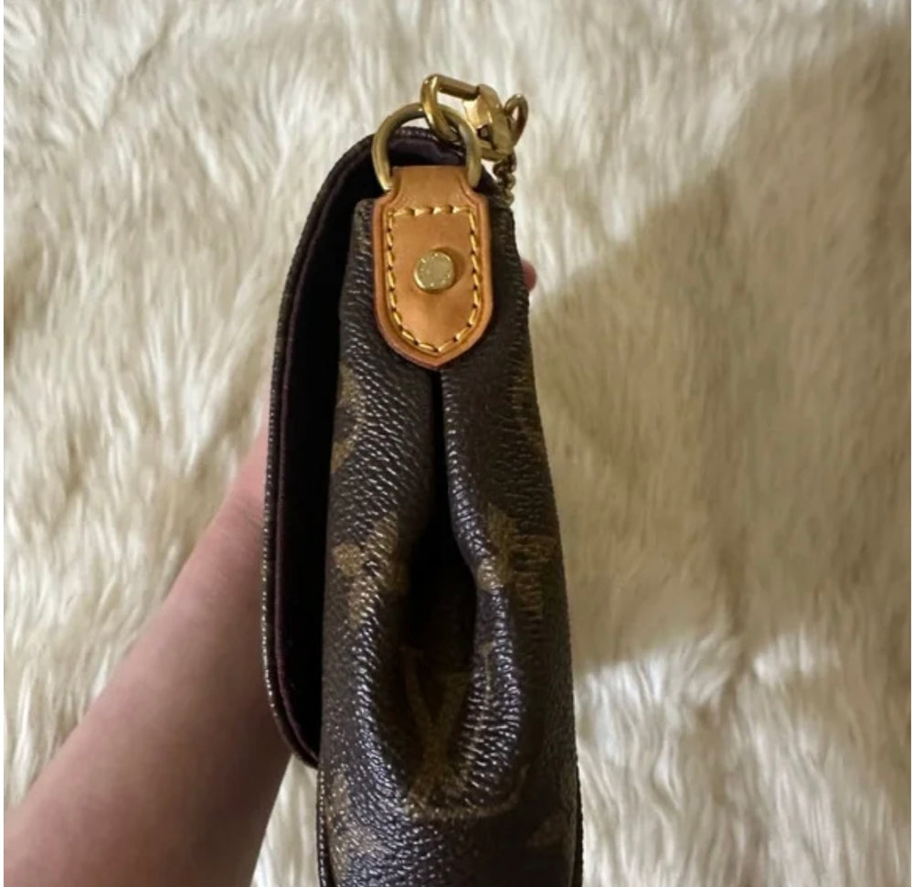 AUTHENTIC DISCONTINUED VINTAGE LOUIS VUITTON FAVORITE MM MONOGRAM SPRING 25