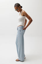 PISTOLA JADYN LOW SLUNG PALAZZO JEAN