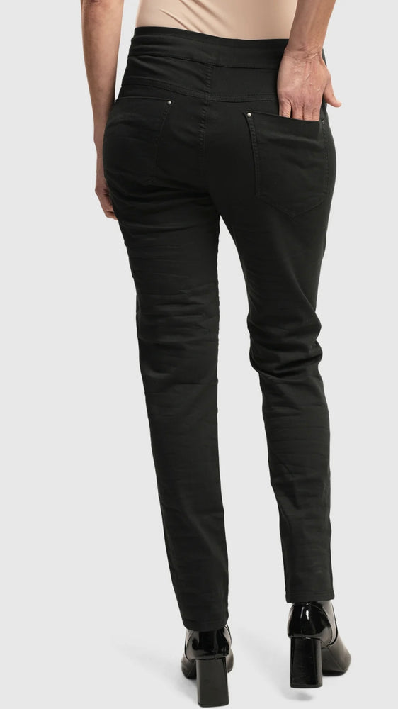 
            
                Load image into Gallery viewer, ICONIC JEANS DESIRES, BLACK BY ALEMBIKA FALL 23
            
        