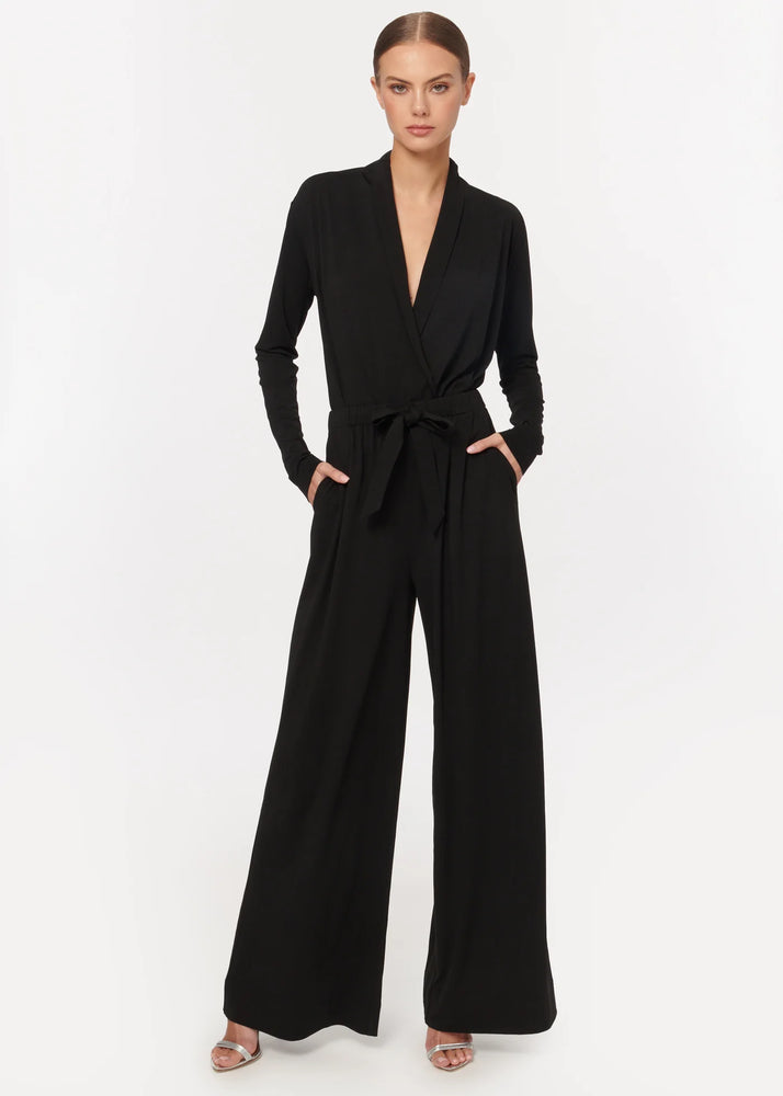 
            
                Load image into Gallery viewer, STASSI BLACK PANT BY CAMI NYC FALL 23
            
        