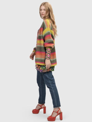 
            
                Load image into Gallery viewer, RAINBOW STRIPED SWEATER BY ALEMBIKA FALL 23 HOLIDAY
            
        