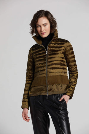 
            
                Load image into Gallery viewer, LILI LIGHTWEIGHT QUILTED DOWN JACKET FALL 23
            
        