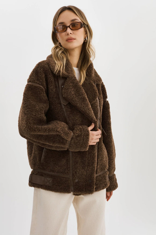 BADU | OVERSIZED FAUX SHEARLING JACKET BY LA MARQUE FALL 24