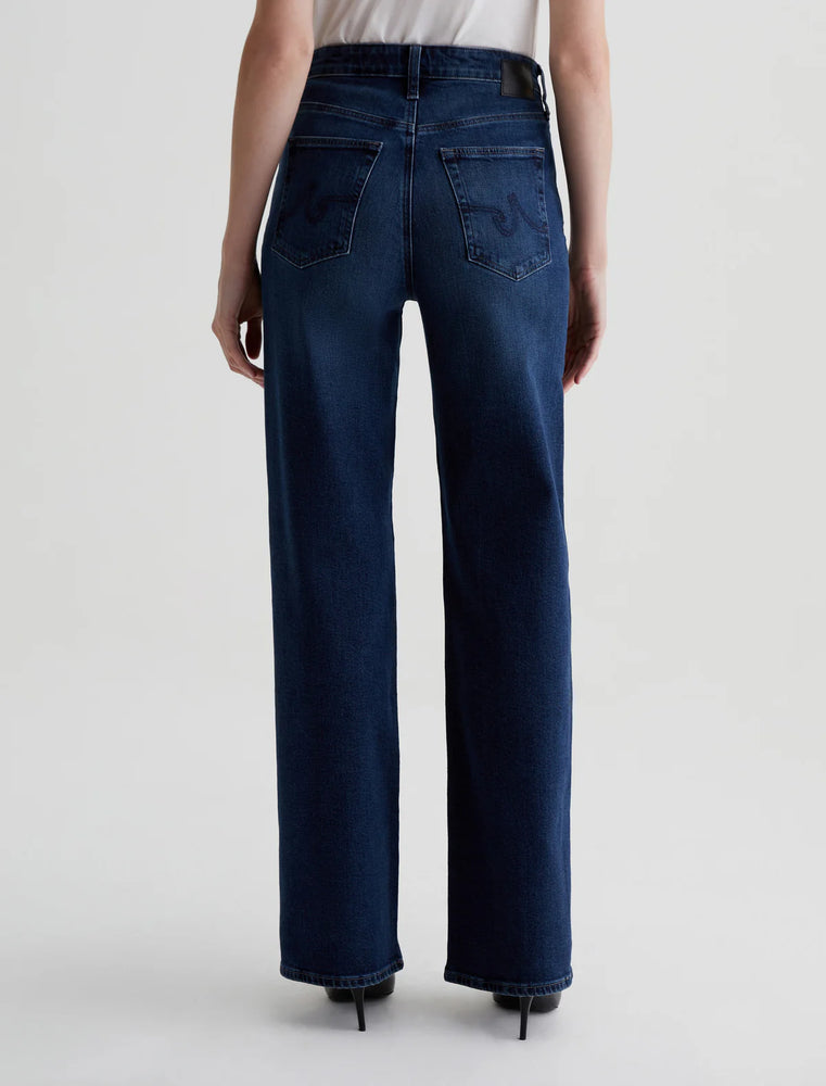 KORA JEANS BY AG

HIGH-RISE WIDE LEG FALL 24 HOLIDAY