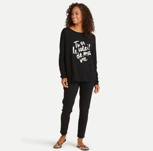 
            
                Load image into Gallery viewer, LONG SLEEVE TEE BY JUVIA FALL 22 SALE
            
        