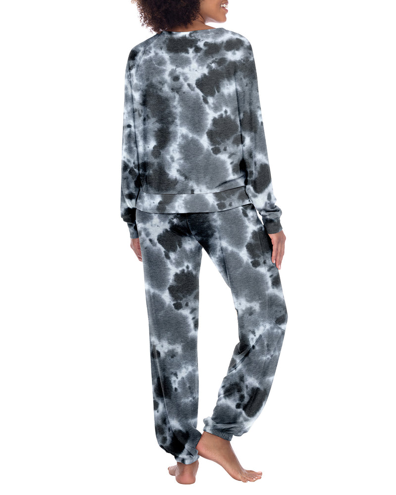 
            
                Load image into Gallery viewer, BRUSHED JERSEY BLACK PYJAMA FALL 22
            
        