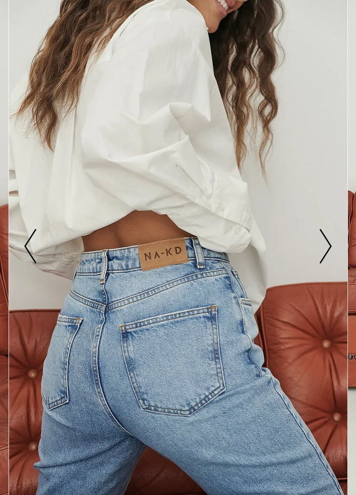 
            
                Load image into Gallery viewer, STRAIGHT DESTROYED DENIM SPRING 22 SALE
            
        