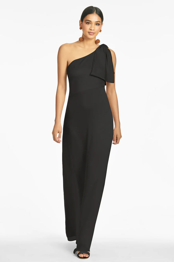 
            
                Load image into Gallery viewer, CHALSEA GOWN IN BLACK SPRING 23
            
        
