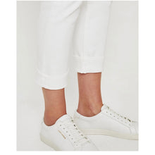 AG EX BOYFRIEND SLOUCHY SLIM WHITE JEANS