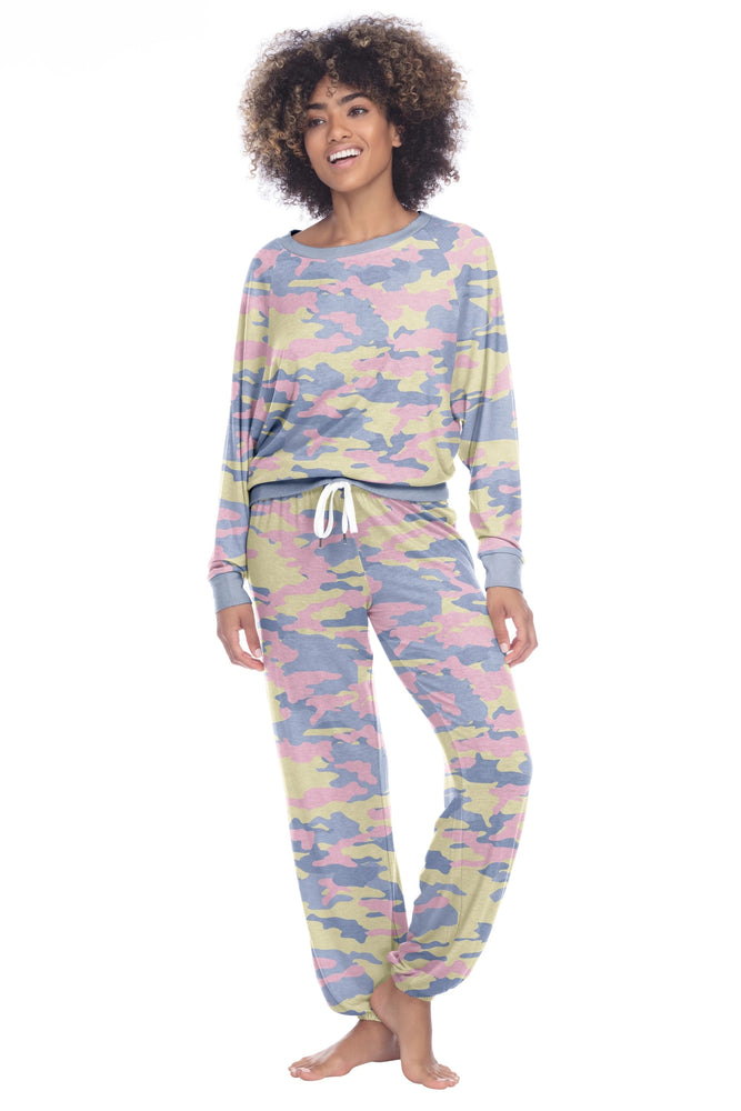 
            
                Load image into Gallery viewer, BLUE CAMOUFLAGE DREAMS PJ FALL 22
            
        