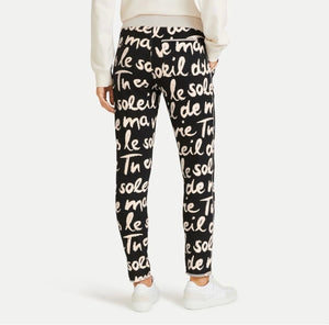 
            
                Load image into Gallery viewer, JUVIA SLIM FIT SWEATPANT FALL 22 SALE
            
        