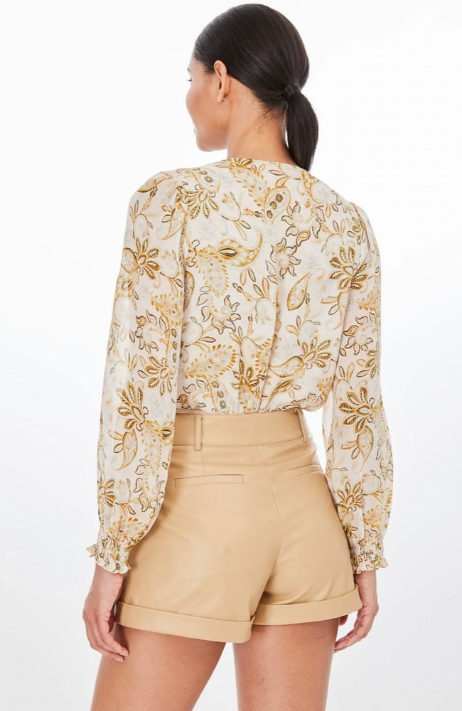 
            
                Load image into Gallery viewer, KATIE FLORAL BODYSUIT FALL 22 SALE
            
        