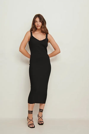 
            
                Load image into Gallery viewer, RIBBED KNIT BODYCON MIDI DRESS IN BLACK FALL 22
            
        